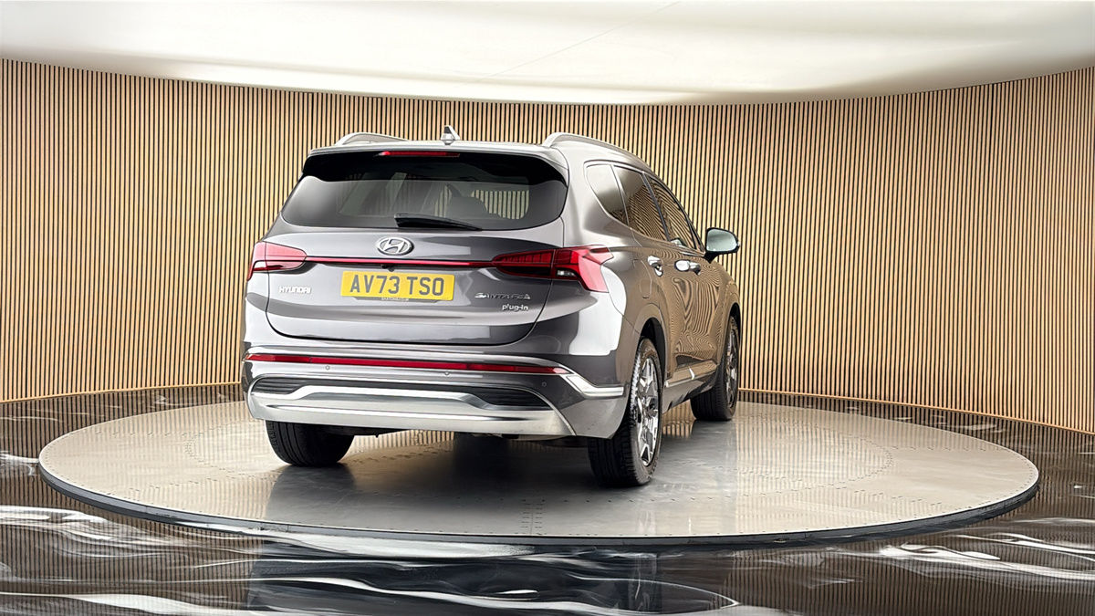 More views of Hyundai Santa Fe