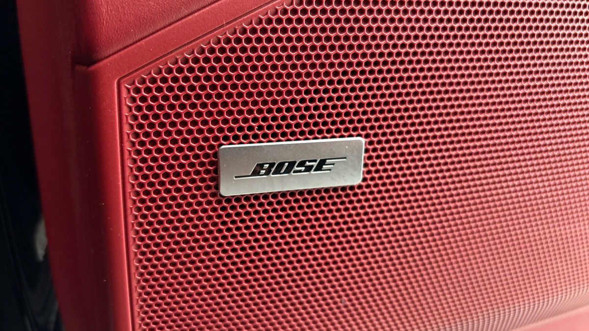 Porsche Cayenne Image 26