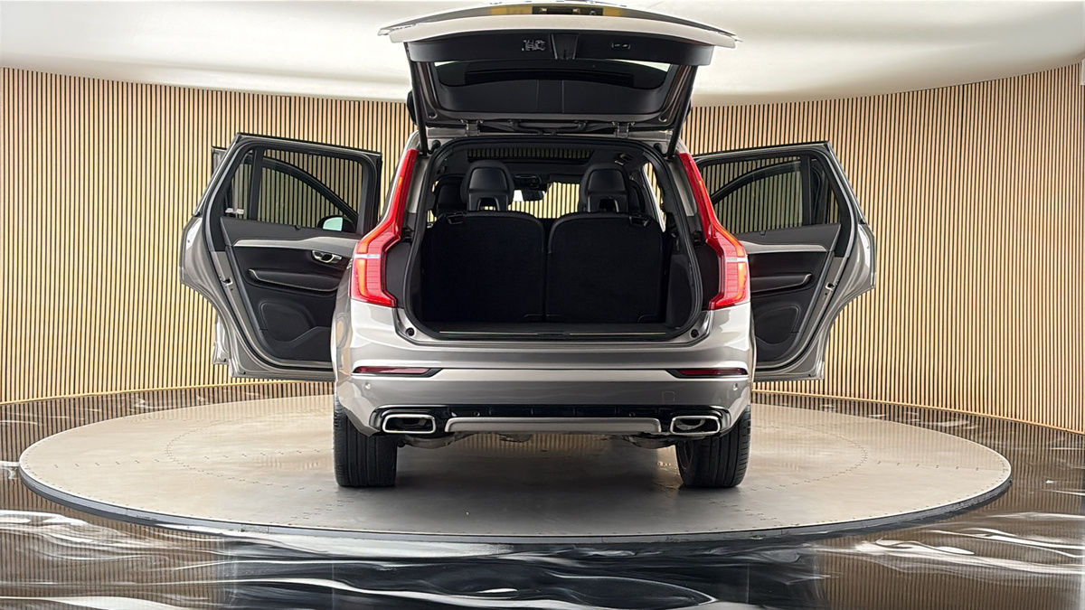 More views of Volvo XC90