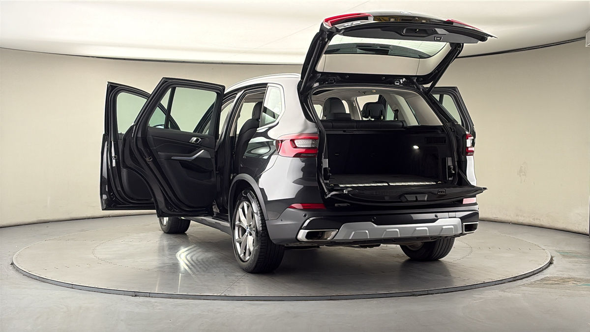 More views of BMW X5