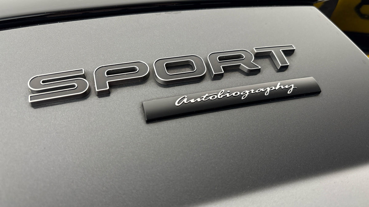 Land Rover Range Rover Sport Image 26