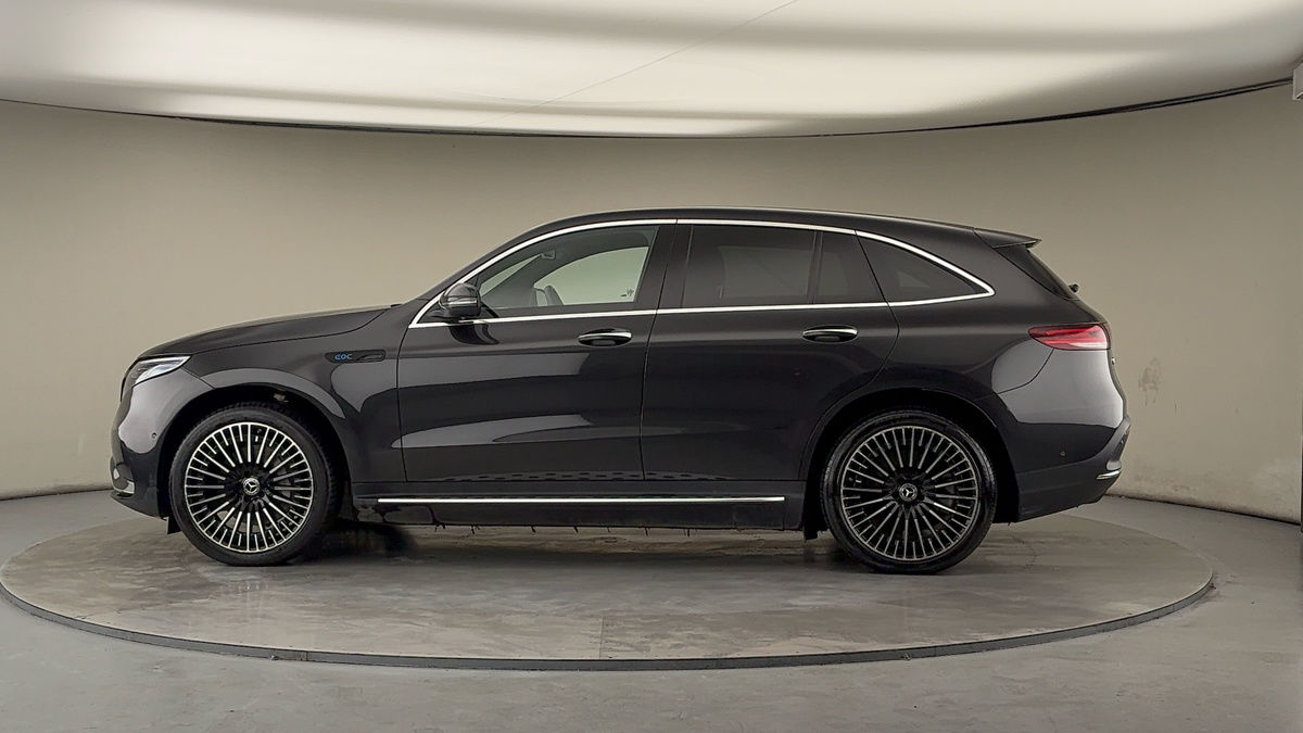 More views of Mercedes-Benz EQC