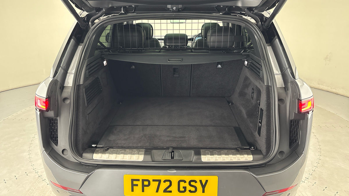 Land Rover Range Rover Sport Image 11