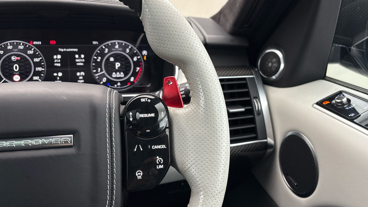 Land Rover Range Rover Sport Image 14