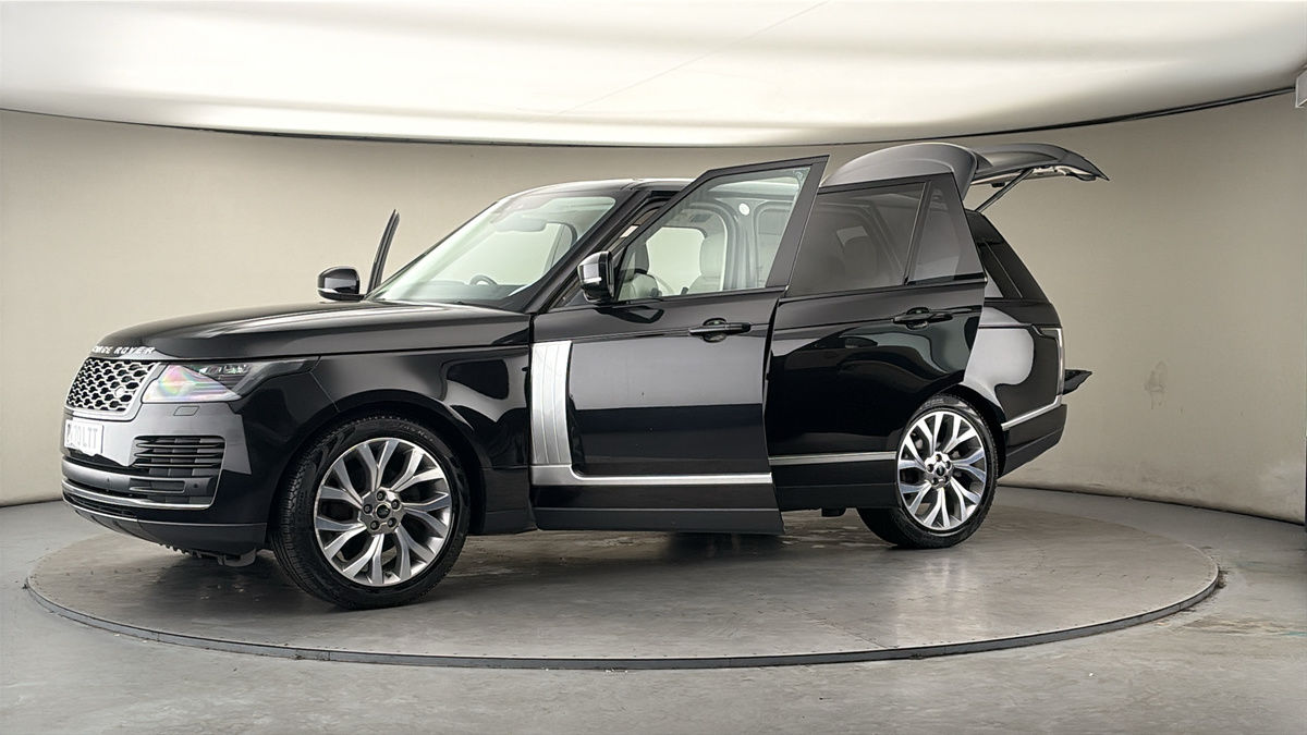 More views of Land Rover Range Rover