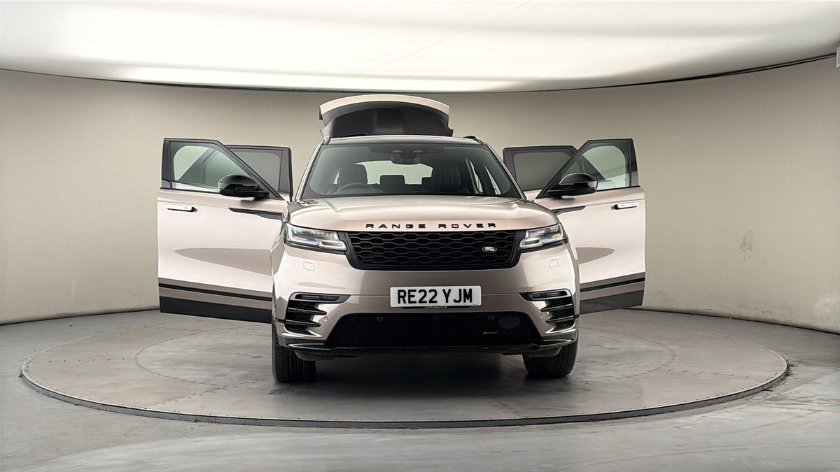More views of Land Rover Range Rover Velar