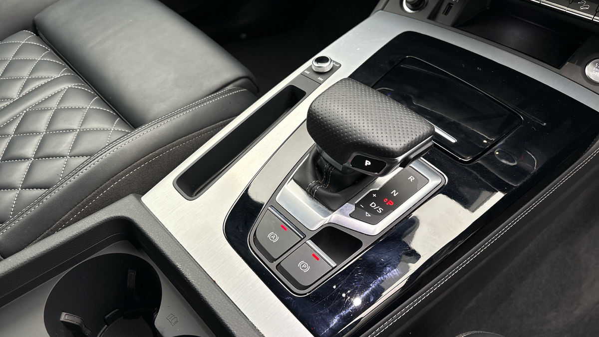 Audi Q5 Image 17