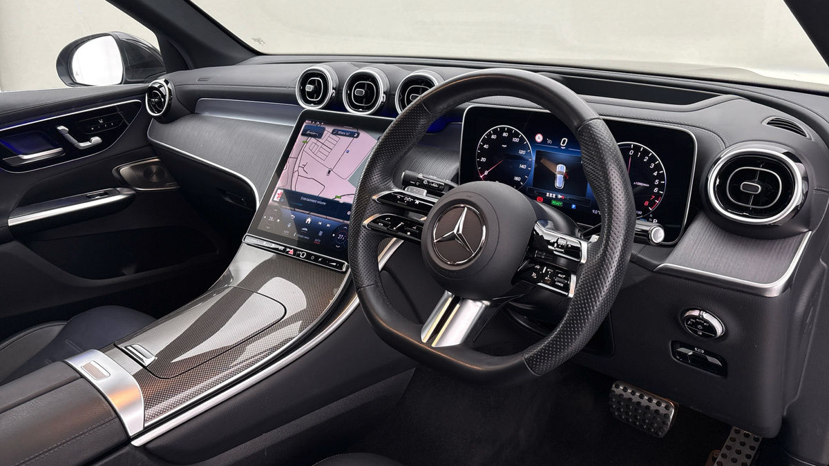 Mercedes-Benz GLC Image 5