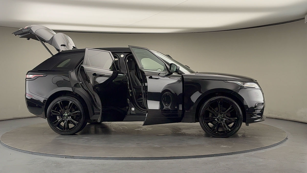 More views of Land Rover Range Rover Velar