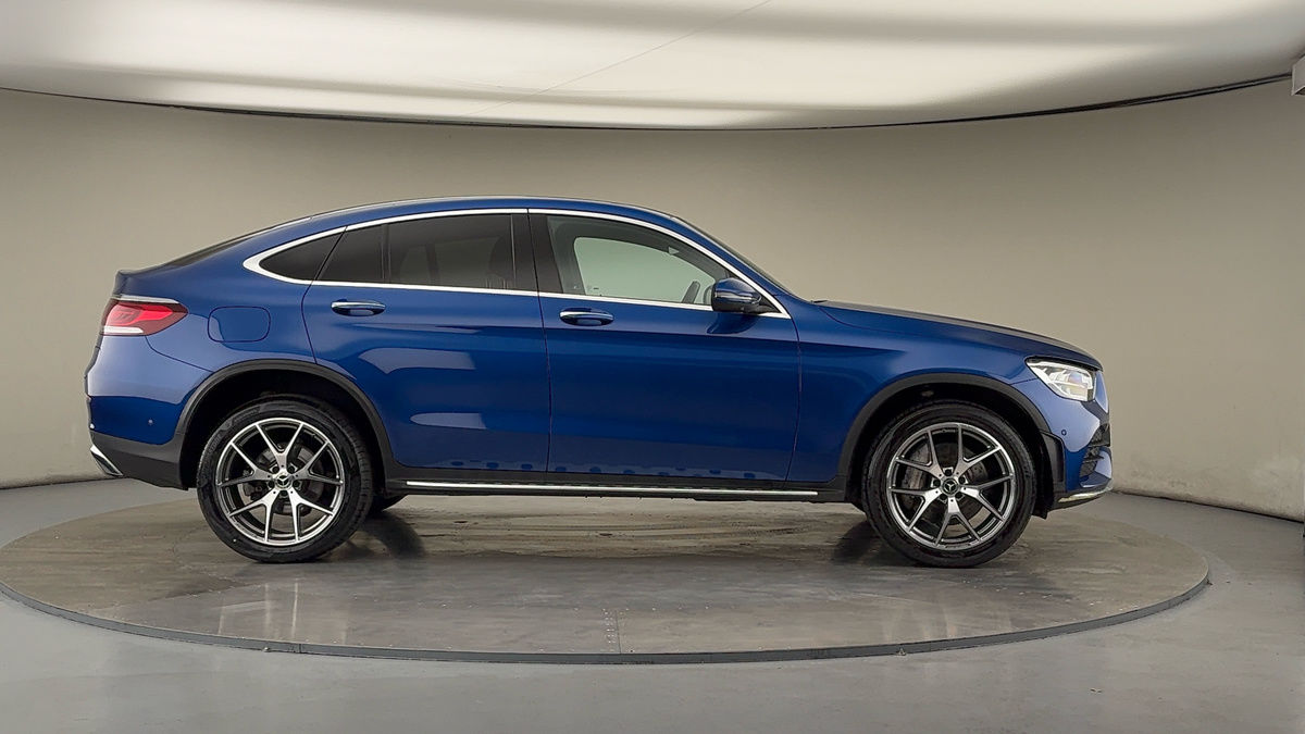 Mercedes-Benz GLC Image 16