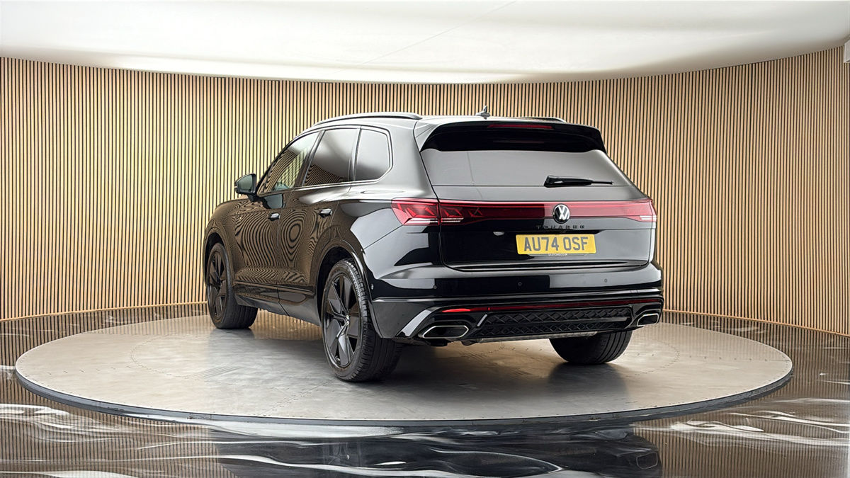 More views of Volkswagen Touareg