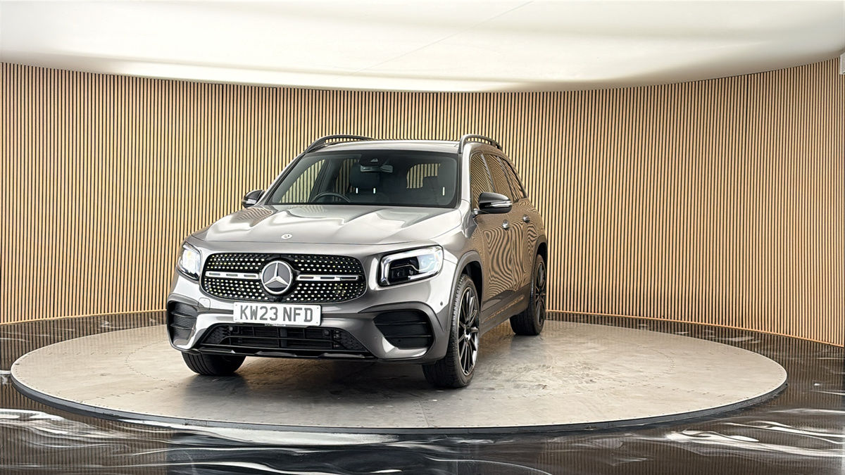 More views of Mercedes-Benz GLB
