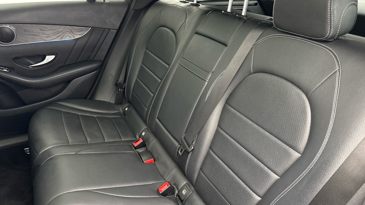 Mercedes-Benz GLC Image 8