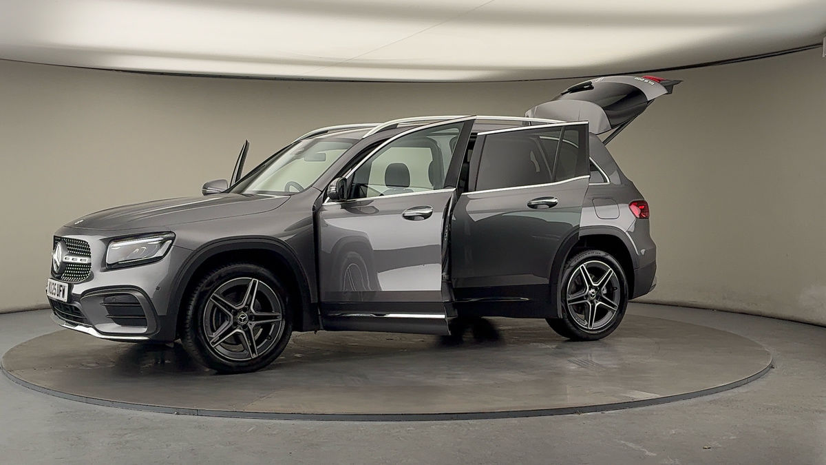 More views of Mercedes-Benz GLB