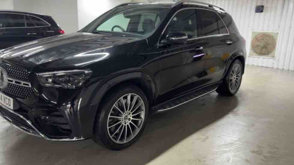 More views of Mercedes-Benz GLE