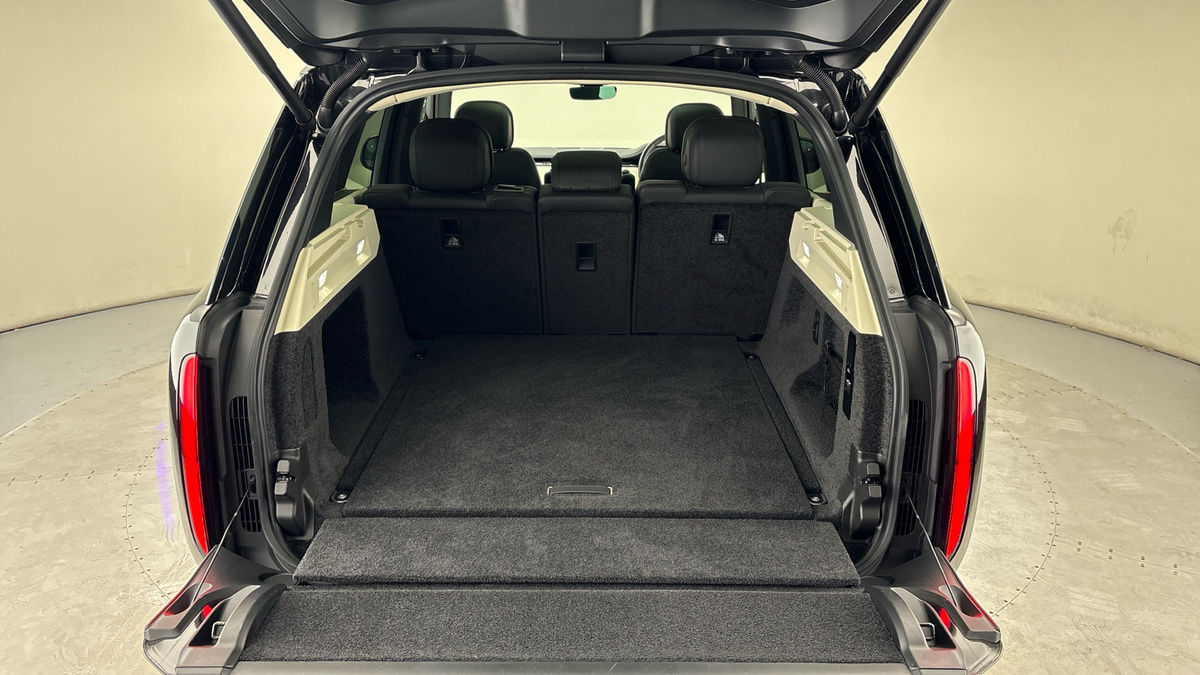 Land Rover Range Rover Image 11