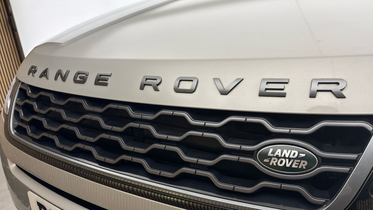 Land Rover Range Rover Evoque Image 24