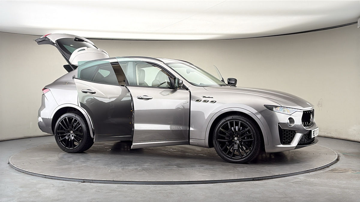 More views of Maserati Levante
