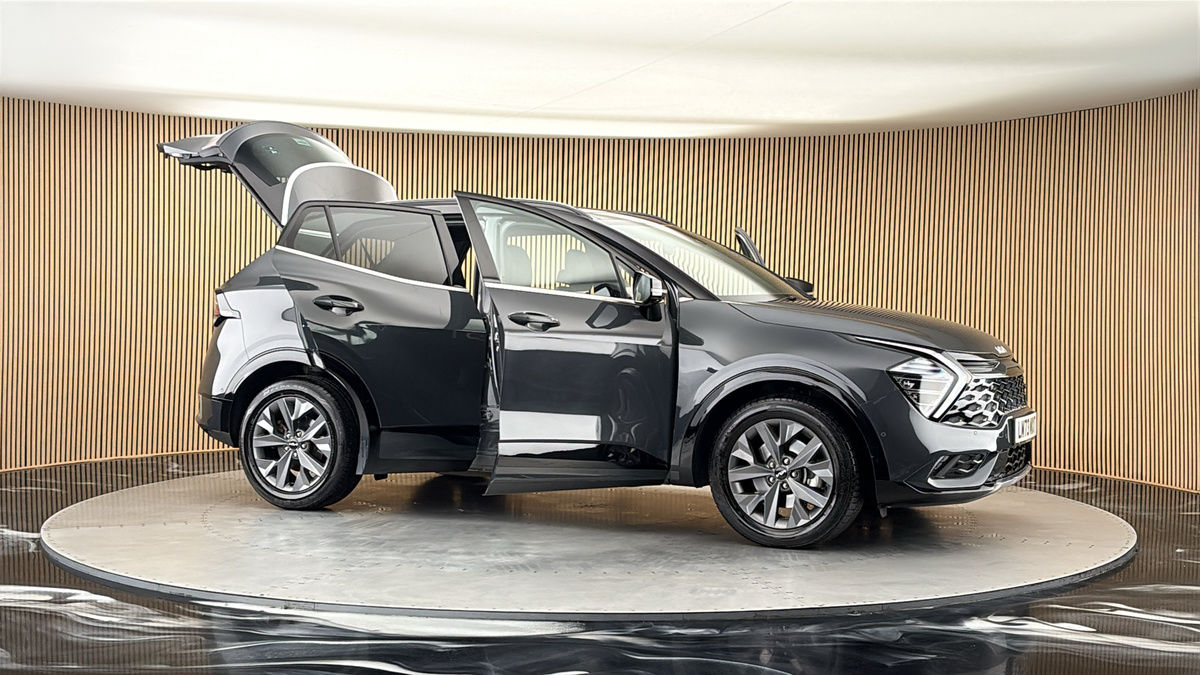 More views of Kia Sportage