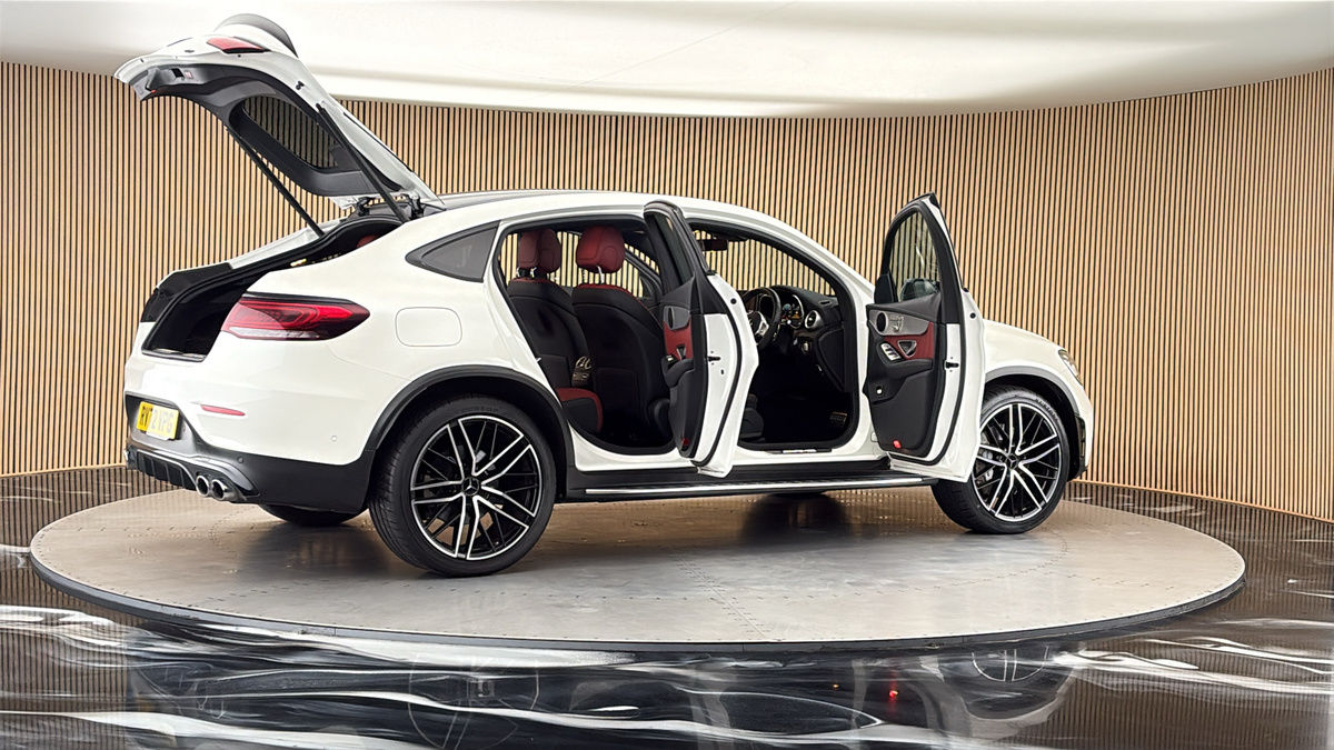More views of Mercedes-Benz GLC