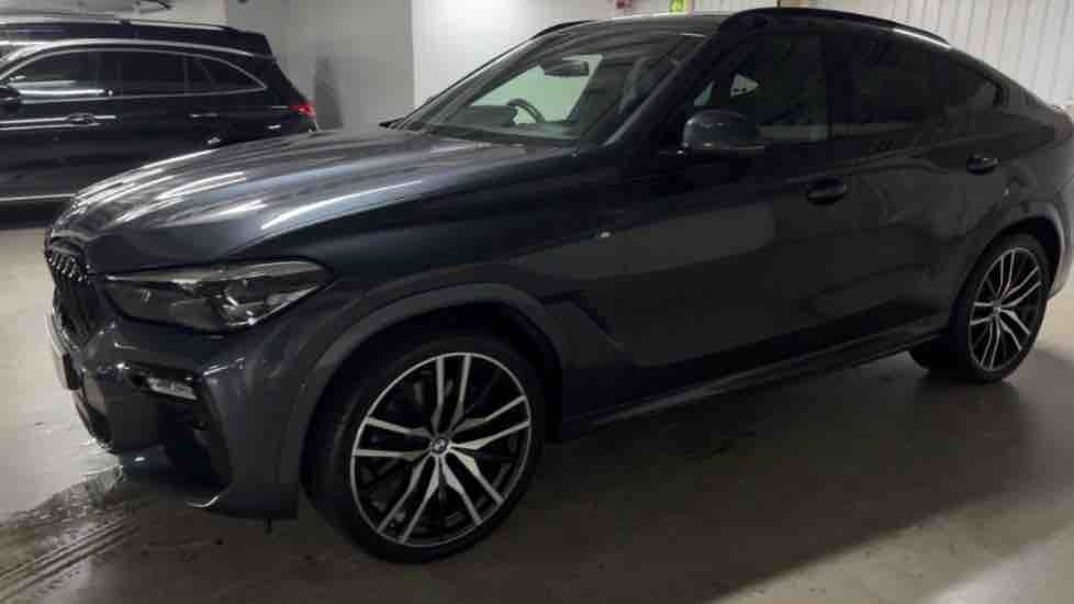 More views of BMW X6