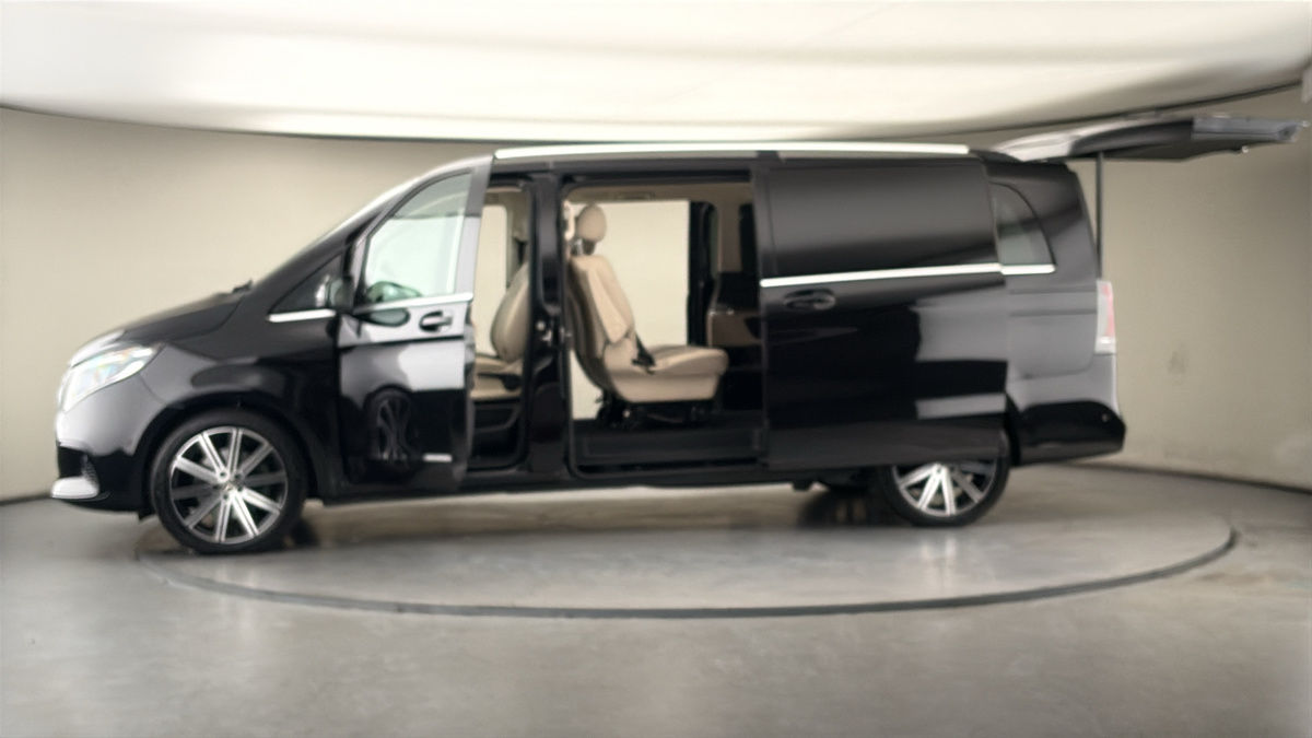 More views of Mercedes-Benz V Class