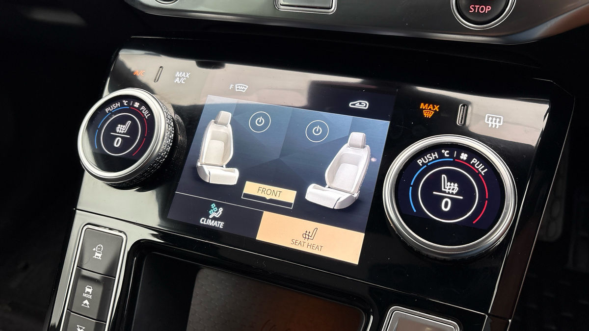 Jaguar I-PACE Image 25