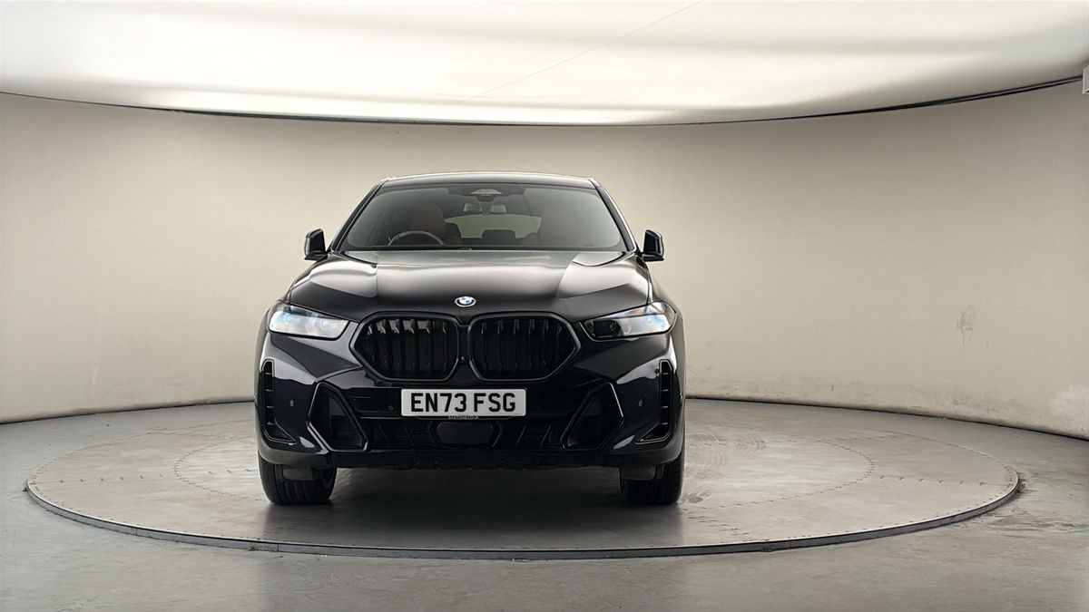 BMW X6 Image 3