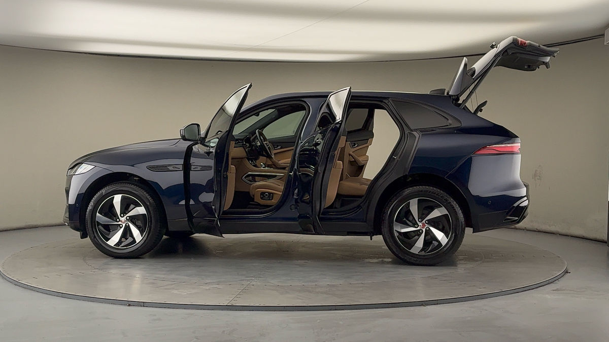 More views of Jaguar F-PACE