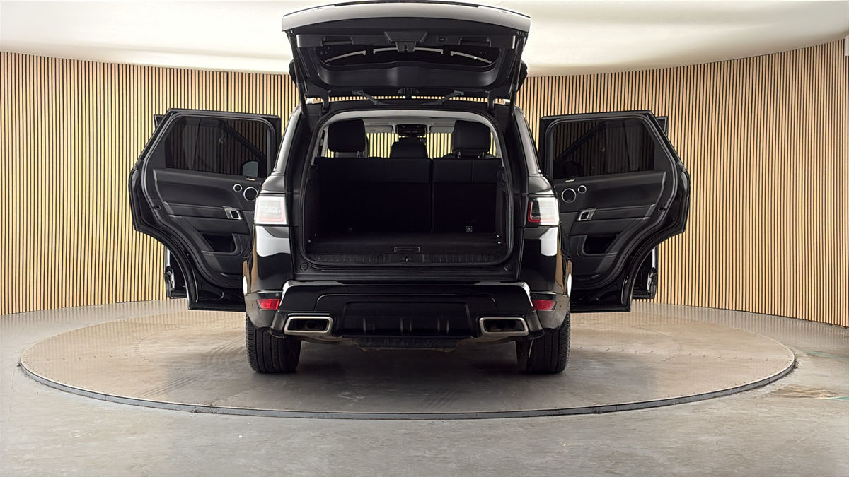 More views of Land Rover Range Rover Sport