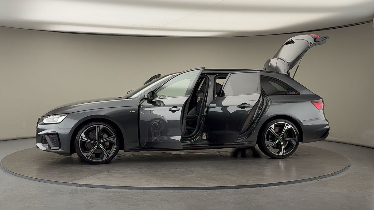 More views of Audi A4 Avant