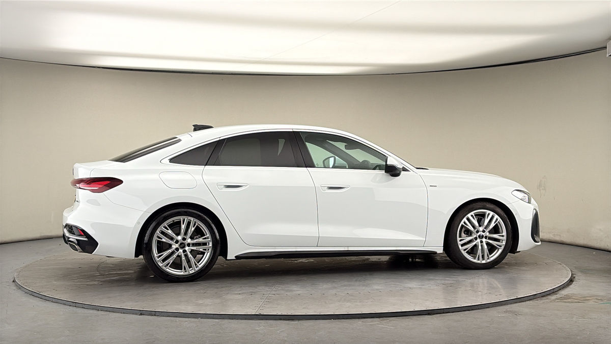 More views of Audi A5