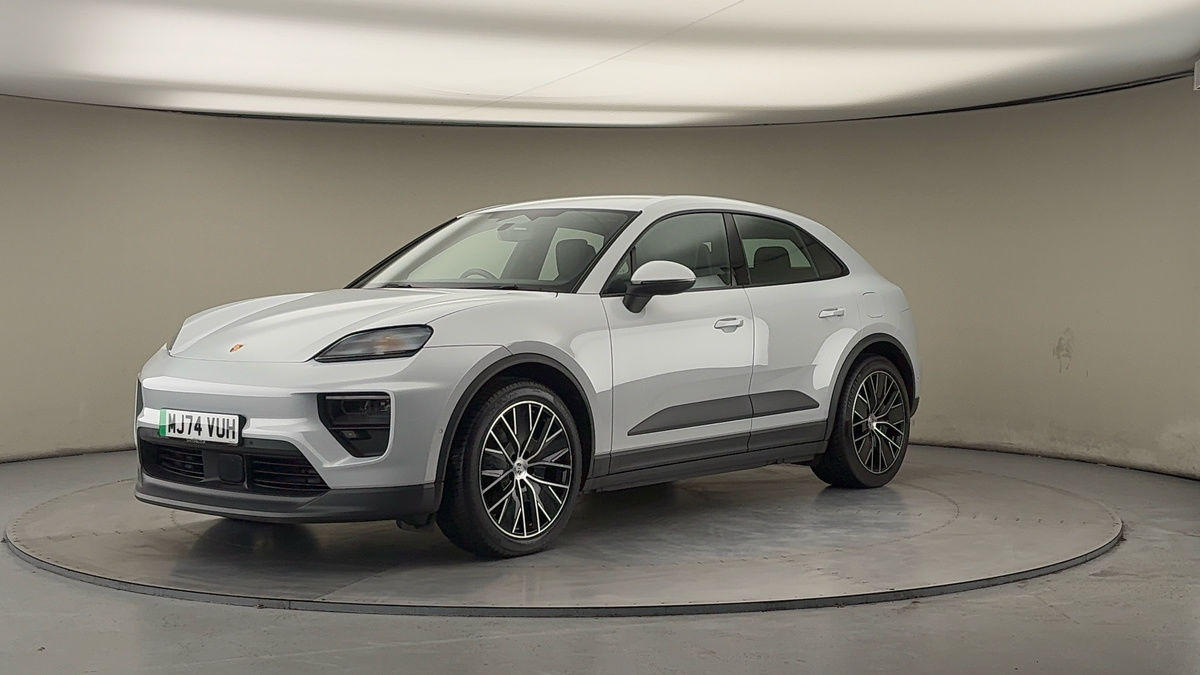 Porsche Macan Image 21