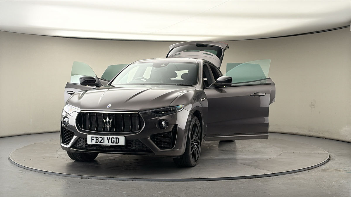 More views of Maserati Levante