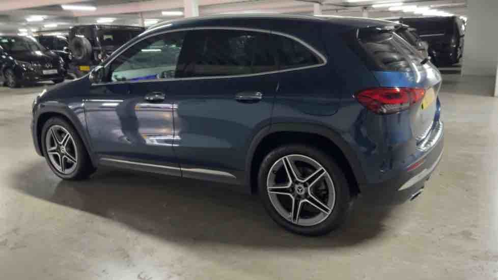 More views of Mercedes-Benz GLA
