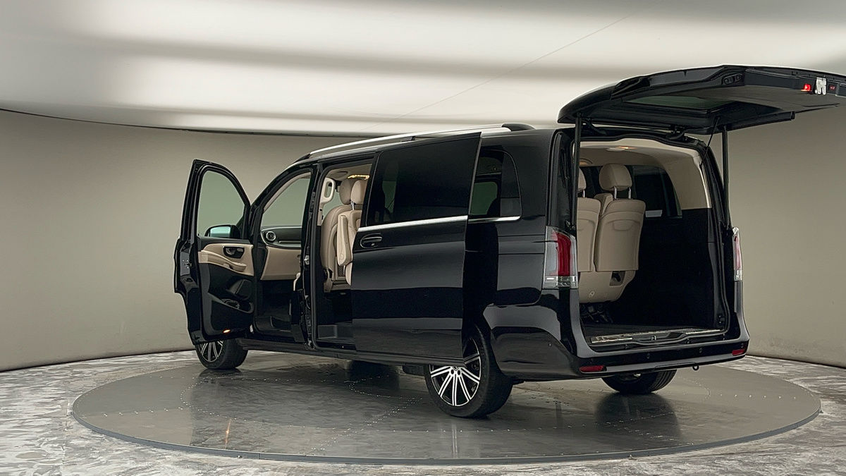 More views of Mercedes-Benz V Class