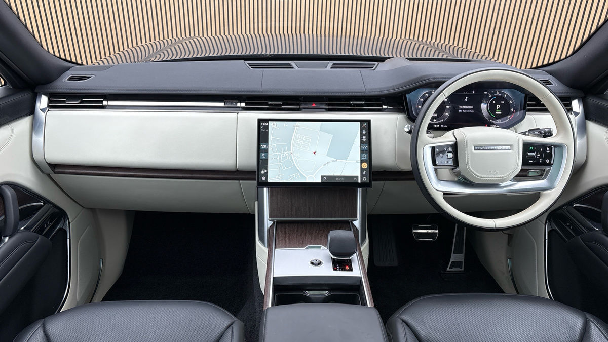 Land Rover Range Rover Image 12