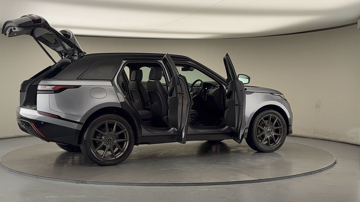 More views of Land Rover Range Rover Velar