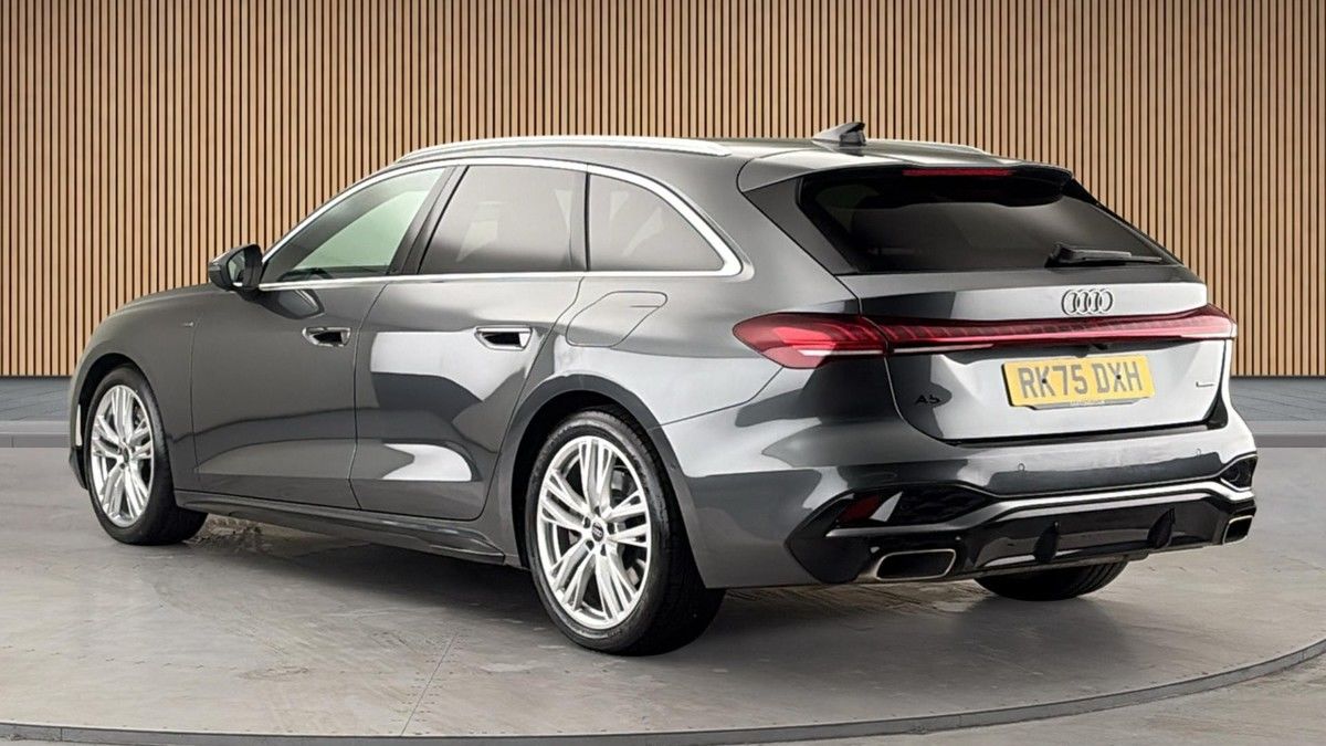 Audi A5 Avant Image 2