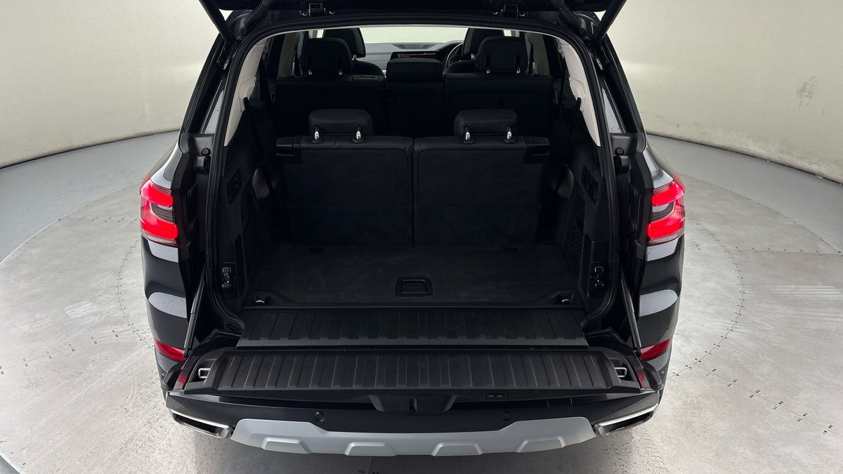 BMW X5 Image 11
