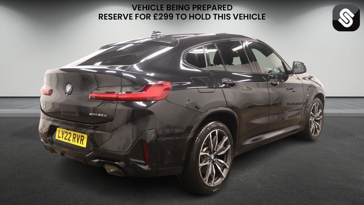 BMW X4 Image 4