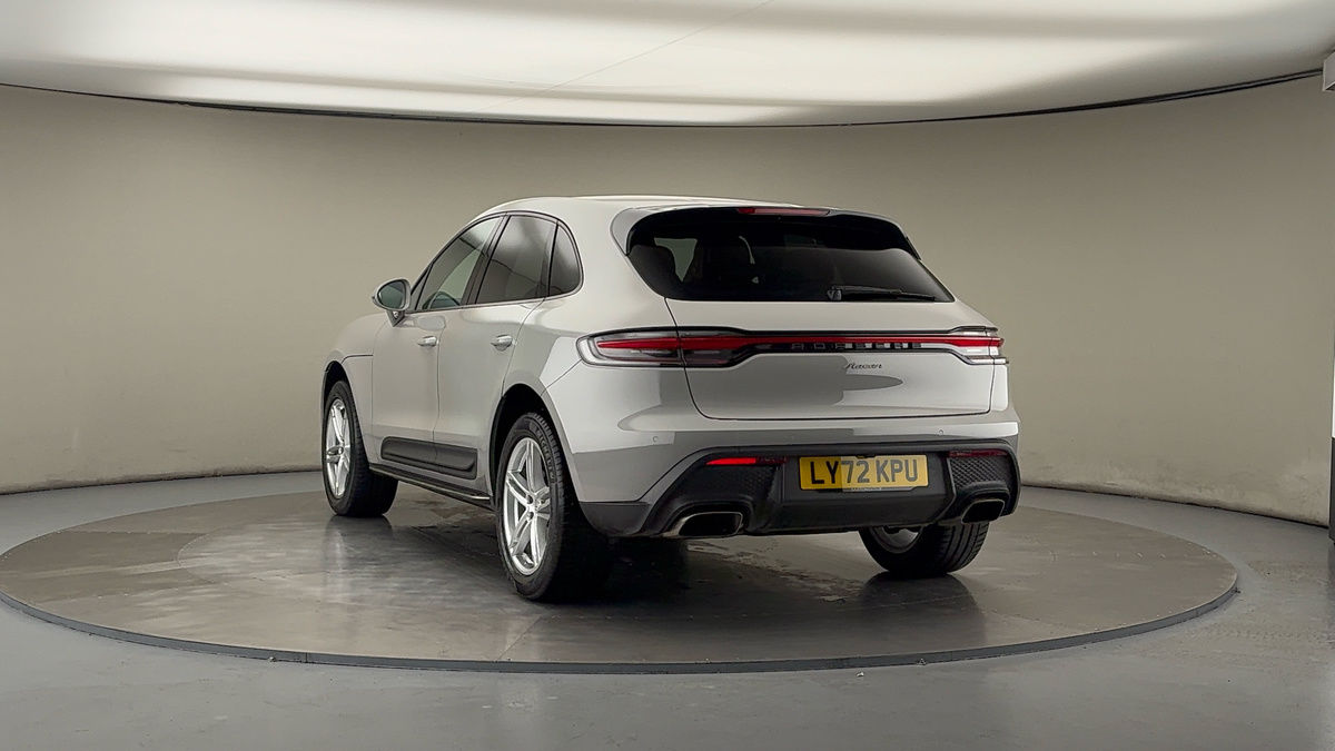 More views of Porsche Macan