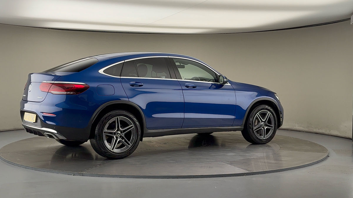 More views of Mercedes-Benz GLC