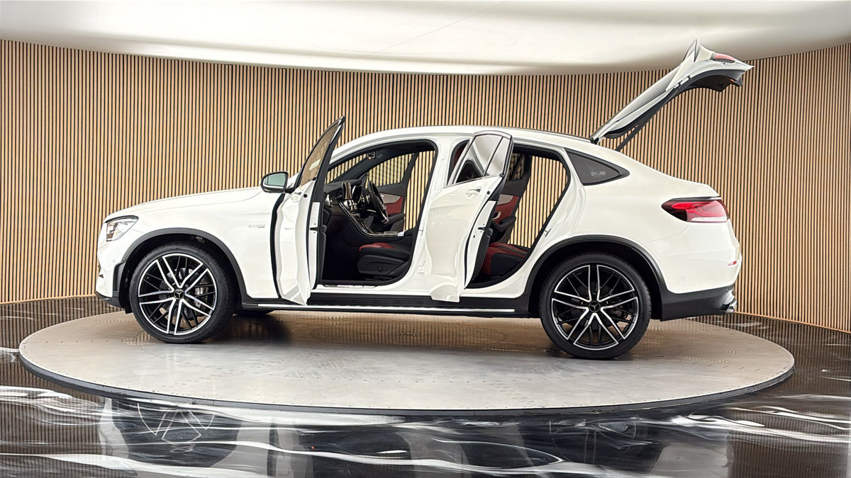 More views of Mercedes-Benz GLC