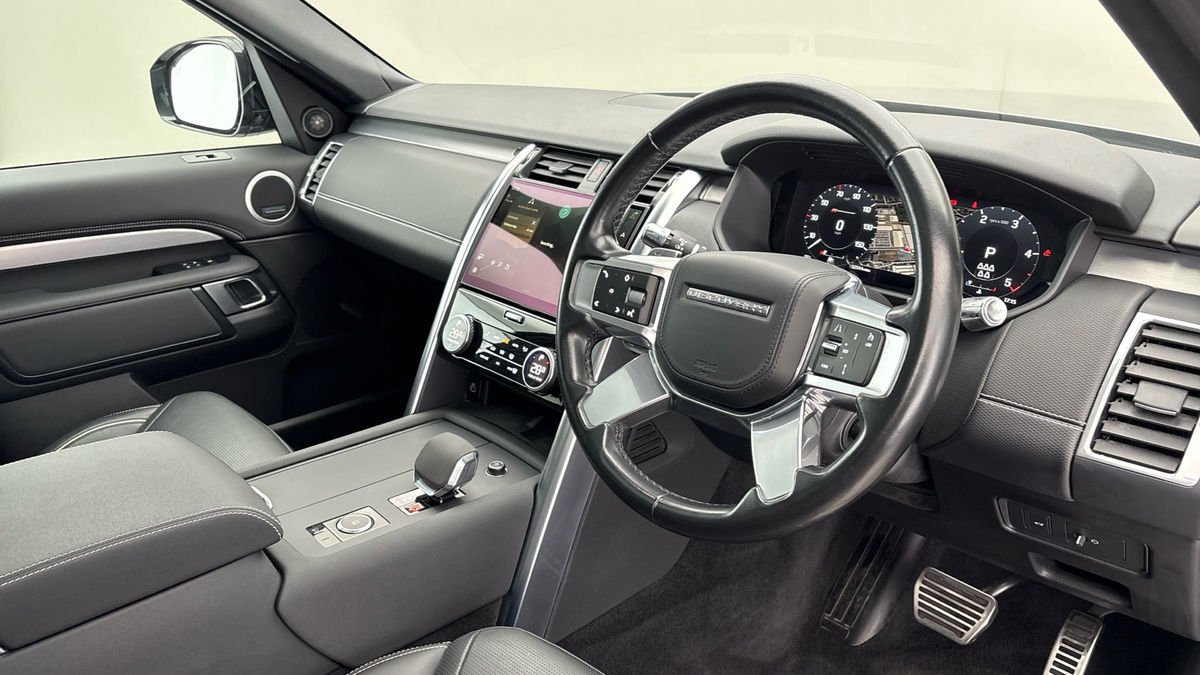 Land Rover Discovery Image 5