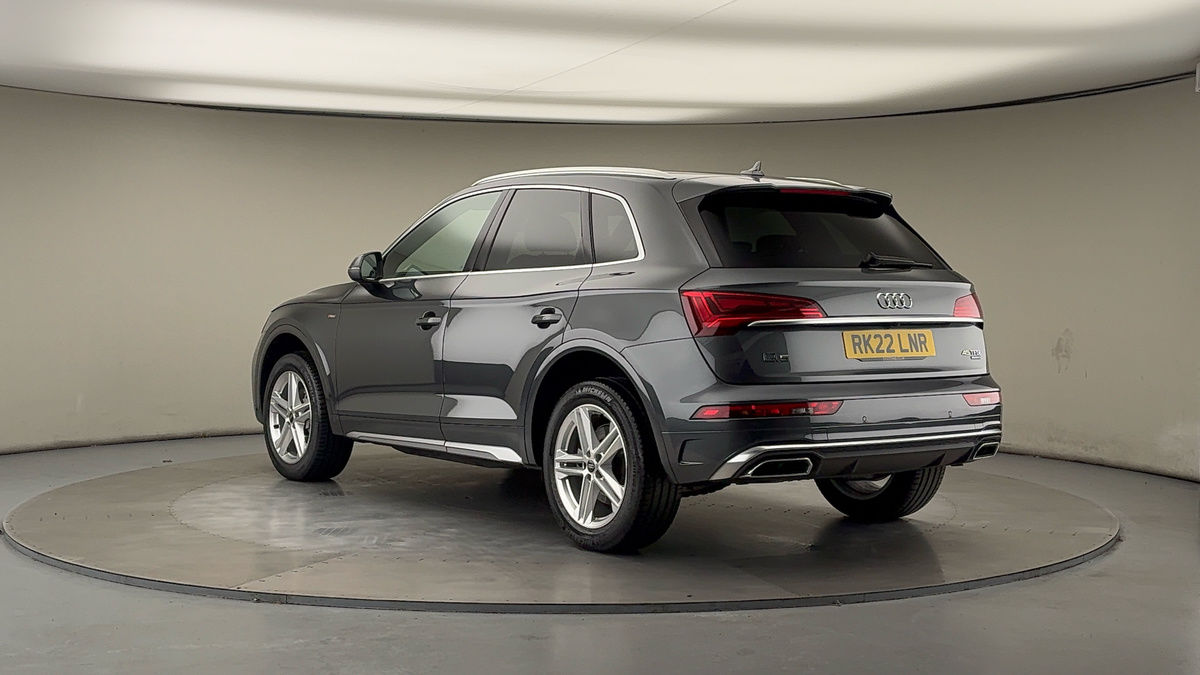 Audi Q5 Image 2