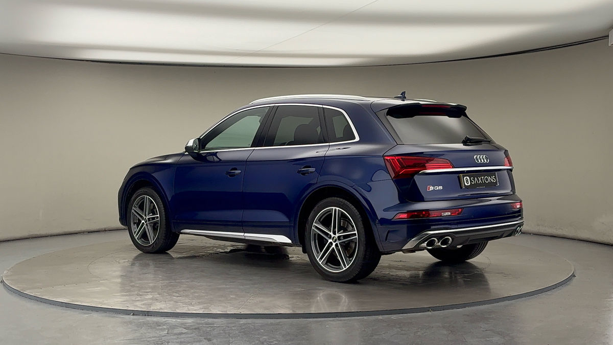 More views of Audi SQ5