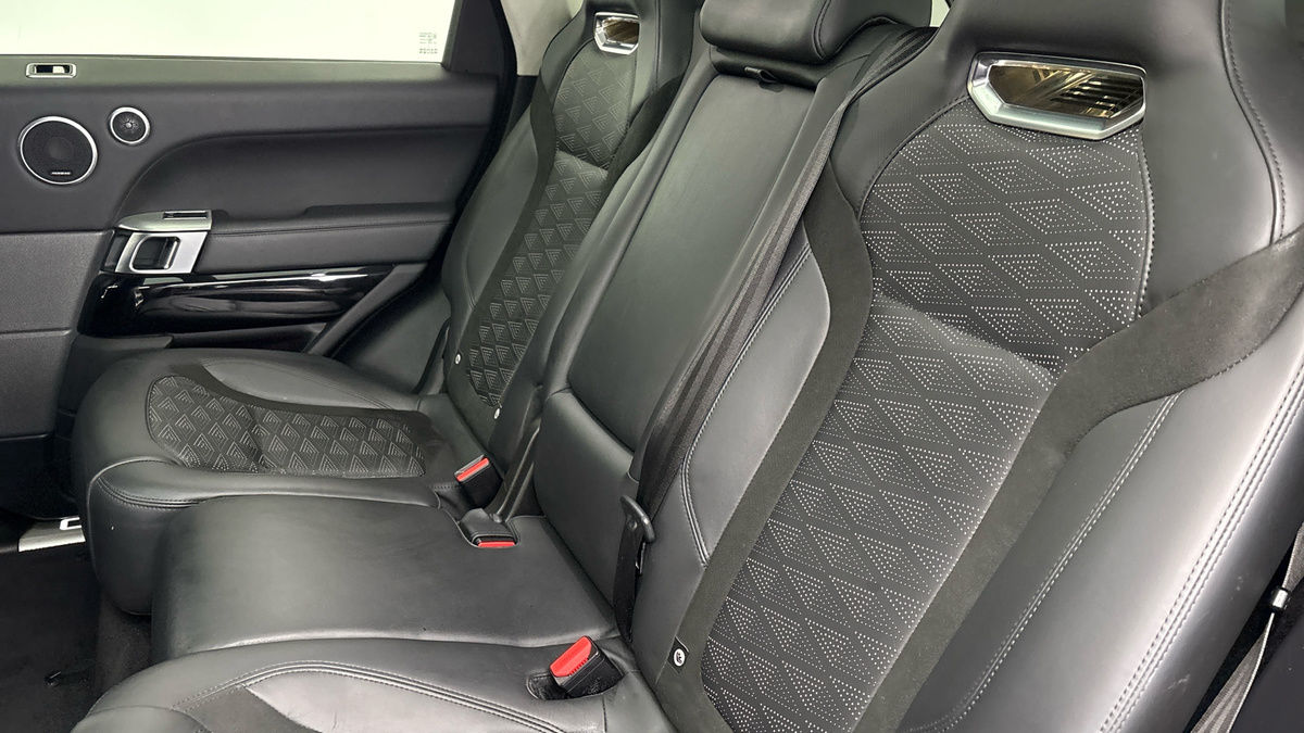 Land Rover Range Rover Sport Image 8