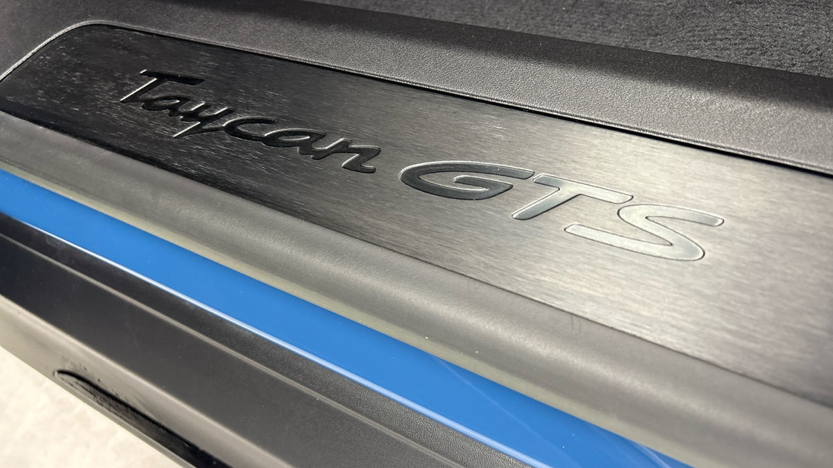 Porsche Taycan Image 29