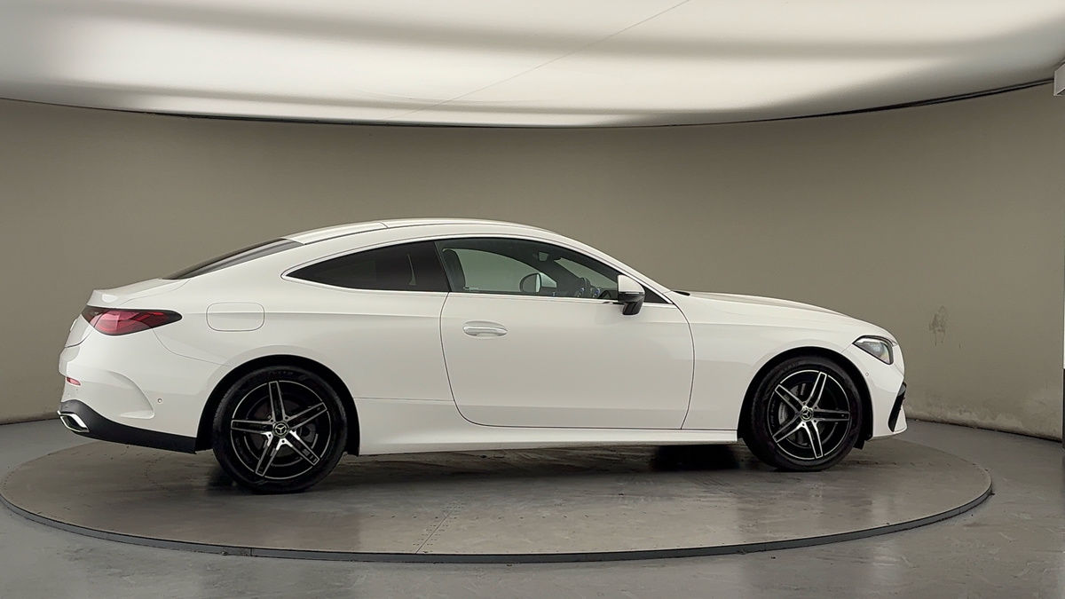 More views of Mercedes-Benz CLE